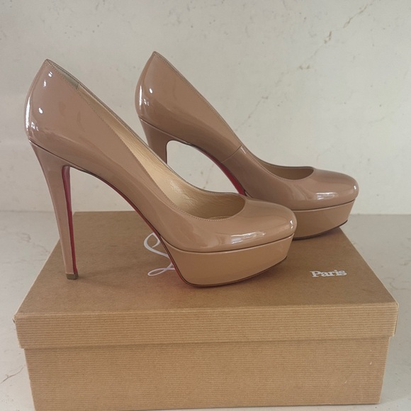 Christian Louboutin Nude Patent Leather Pumps - Picture 5 of 9